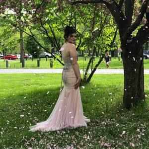 Meet your Posher, Natalie